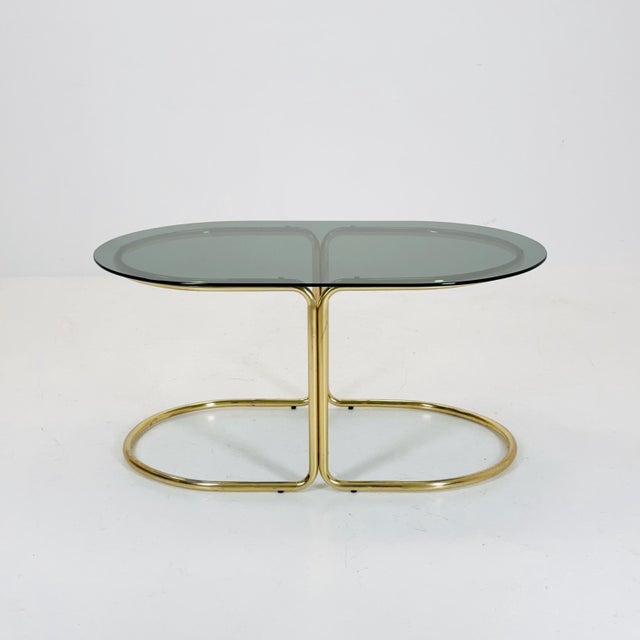 Gold Mid-Century Modern Hollywood Regency Brass Coffee Table with Smoked Glass Top, Italy, 1960s For Sale - Image 8 of 11