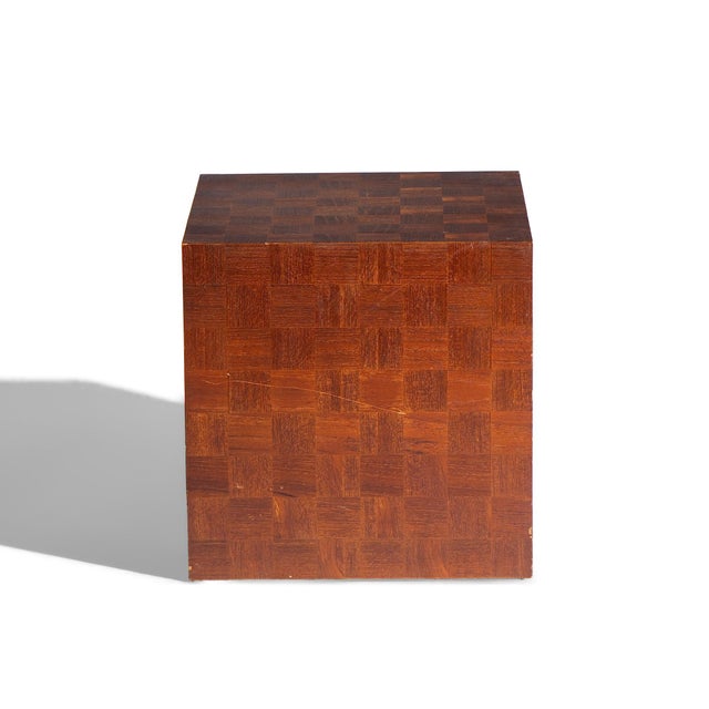 Mid 20th Century Thayer Coggin Style Mid Century Walnut Parquet Cube End Table For Sale - Image 5 of 7