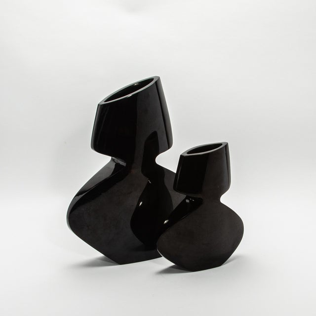 Black Modern Sculptural Vase in Black Shell by R&y Augousti For Sale - Image 8 of 11