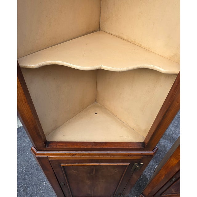 Pair of Georgian Revival Diminutive Mahogany Corner Cabinets, Arched Top Display Shelves, Paneled Base Cupboards, Early 20th Century For Sale - Image 4 of 10
