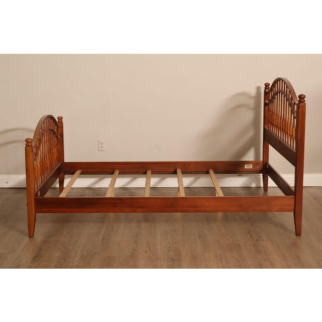 Ethan Allen 'Country Crossings' Queen Bed For Sale - Image 16 of 18