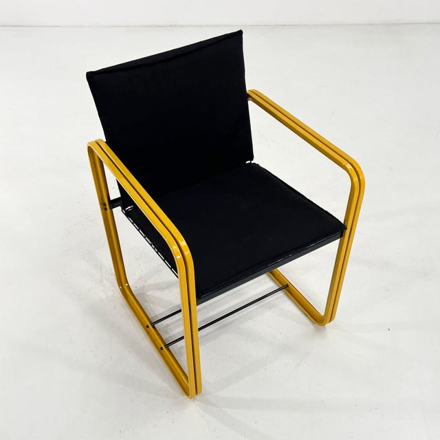 Quadra Dining Chair by Gigante, Zambusi & Boccato for Seccose, 1980s, in Good conditions. Designed 1980 to 1989 This piece...