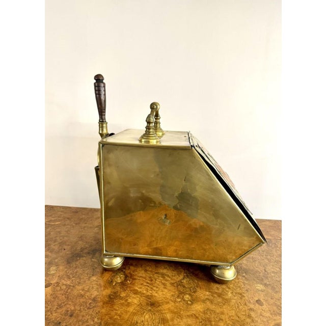 Antique Victorian Brass and Copper Coal Box, 1880 For Sale - Image 4 of 8