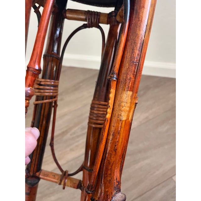 1960s Vintage-Style Burnt Bamboo and Rattan Plant Stand -Accent Drink Side Table For Sale - Image 5 of 12