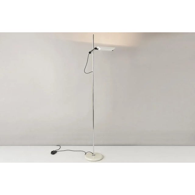 Floor Lamp from Guzzini, Italy, 1970s For Sale - Image 11 of 11