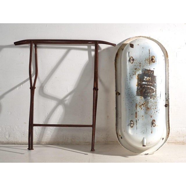 Bathtub in Enamelled Iron, Central Europe, 1950 For Sale - Image 13 of 14