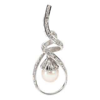 18k (750) White Gold Natural Diamond and White Pearl Pendant Necklace For Sale