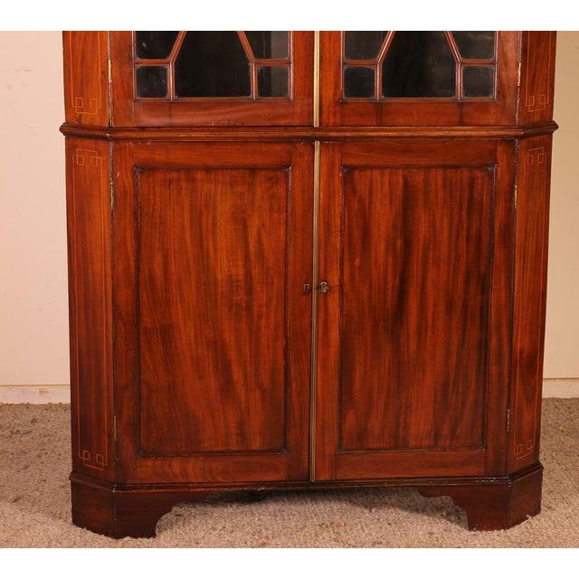 Georgian Corner Cabinet in Mahogany, 18th Century For Sale - Image 13 of 14