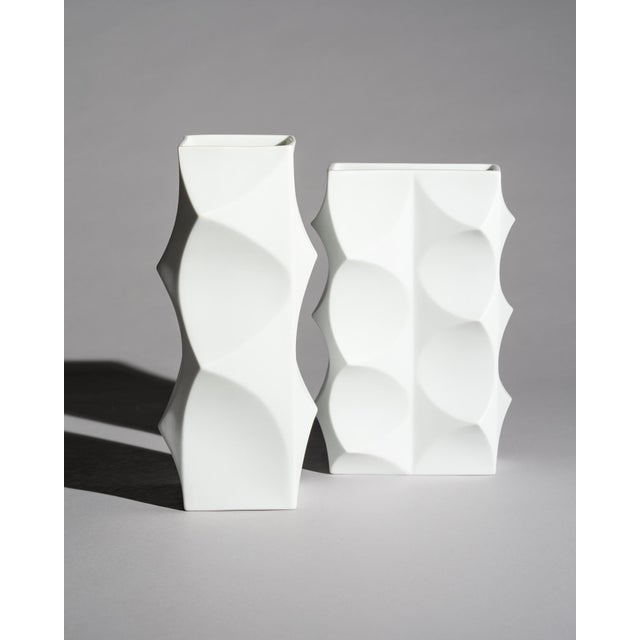 Archais Relief Bisque Porcelain Vases by Heinrich Fuchs for Lorenz Hutschenreuther, 1960s, Set of 2 For Sale - Image 4 of 18
