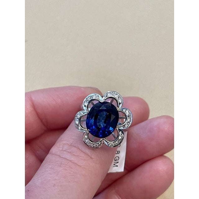 4.5 Carat Diffused Blue Sapphire and Diamond 18 Karat White Gold Cocktail Ring For Sale - Image 11 of 18