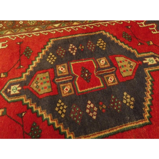 Vintage Turkish Rug in Reds and Blues, 1920s For Sale - Image 13 of 18