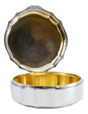 Plain Silver Rosary Box with Borders