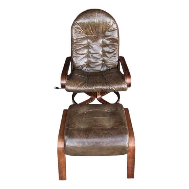1960s Rykken & Co. Norwegian Scandinavian Swivel Reclining Lounge Chair With Ottoman For Sale