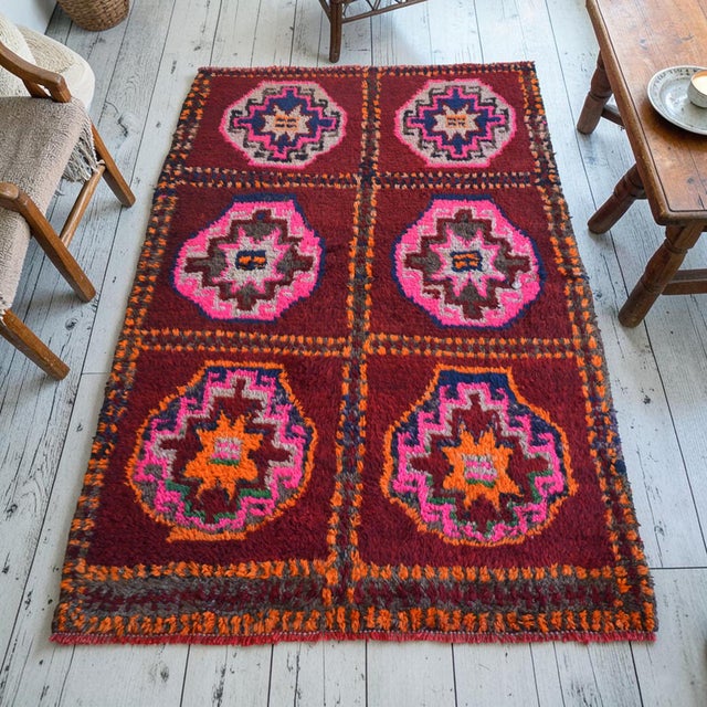 Woven on a village family loom in Eastern Anatolia during the 1950s, this authentic Kars rug reflects the region’s...