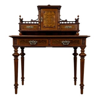 19th Century French Walnut Writing Table For Sale