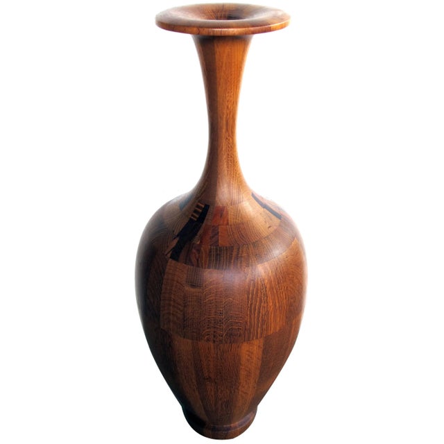 1950s 1950s Large-Scaled French Mid-Century Laminated and Turned Wooden Urn For Sale - Image 5 of 5