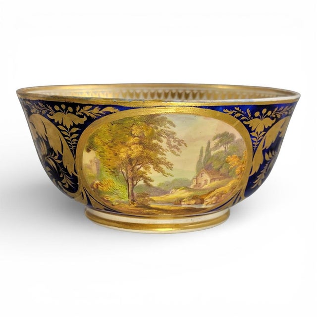 An English porcelain cabinet bowl by the Derby Porcelain Factory, dating to the late Georgian period, circa 1795–1810. The...