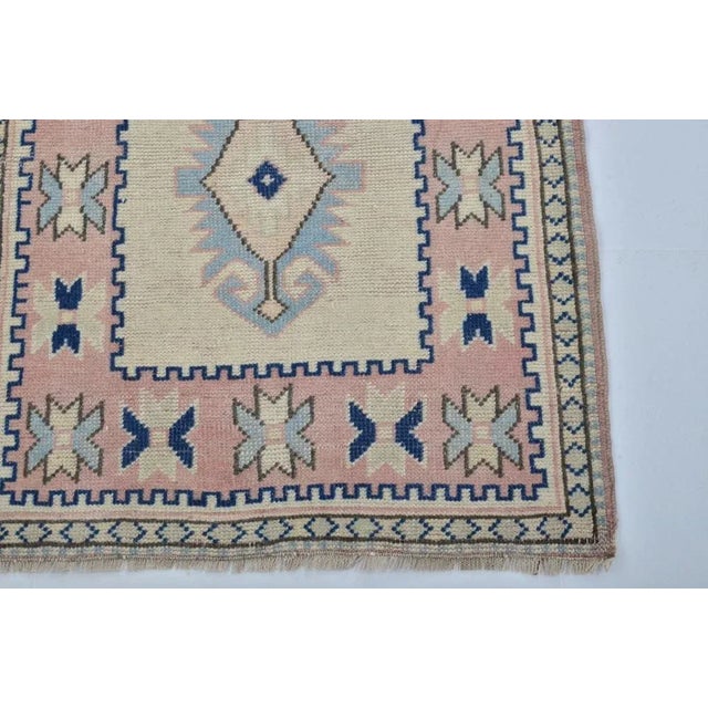 Mid-Century Modern Pink & Beige Wool Handmade Runner Rug For Sale - Image 9 of 11