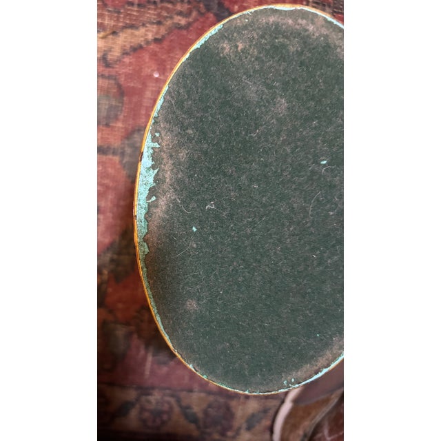 19th-Century French Toleware Cachepot With Gilt Metal Mounts For Sale - Image 11 of 11