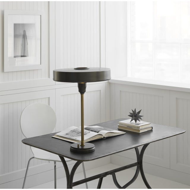 2020s Thomas O'Brien for Visual Comfort Signature Carlo Table Lamp in Bronze & Hand-Rubbed Antique Brass For Sale - Image 5 of 6