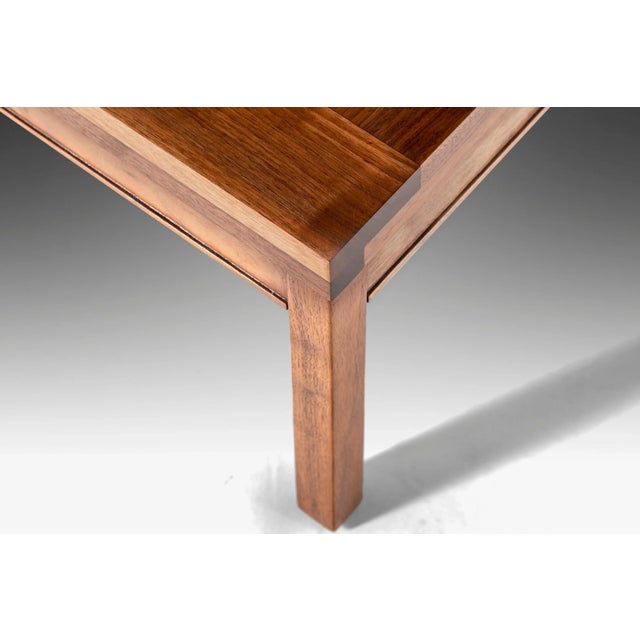 1960s Three Seat Modular Bench in Walnut & New Charcoal Tweed Upholstery Attributed to Arthur Umanoff, USA, circa 1960's For Sale - Image 5 of 8