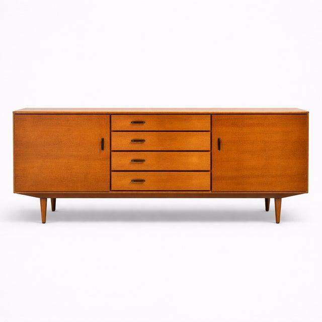 Mid-Century Teak Sideboard from Meredew, 1970s, in Very Good conditions. Designed 1970 to 1979