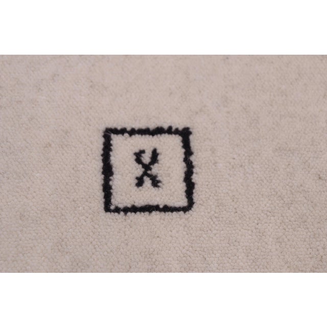 1990s Contemporary Gabbeh Beige/Charcoal Wool Rug - 9'0''x12'0'' For Sale - Image 5 of 10