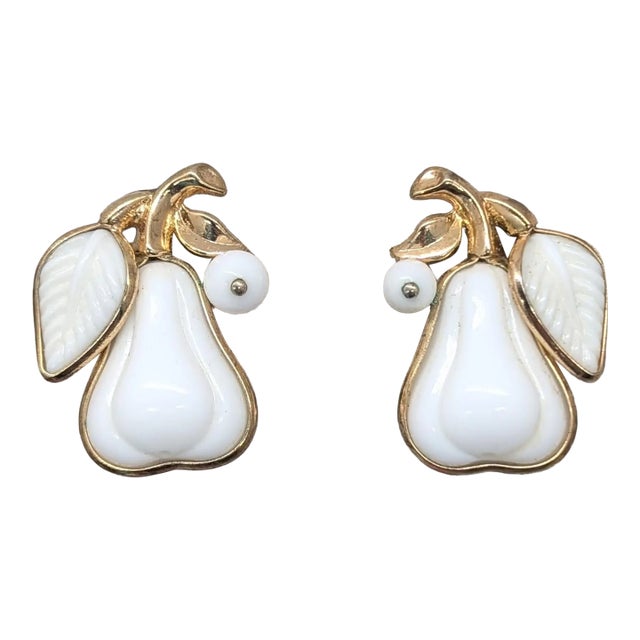Vintage Alfred Philippe for Crown Trifari White Thermoset Pear Clip Earrings, 1954- 2 Pieces For Sale