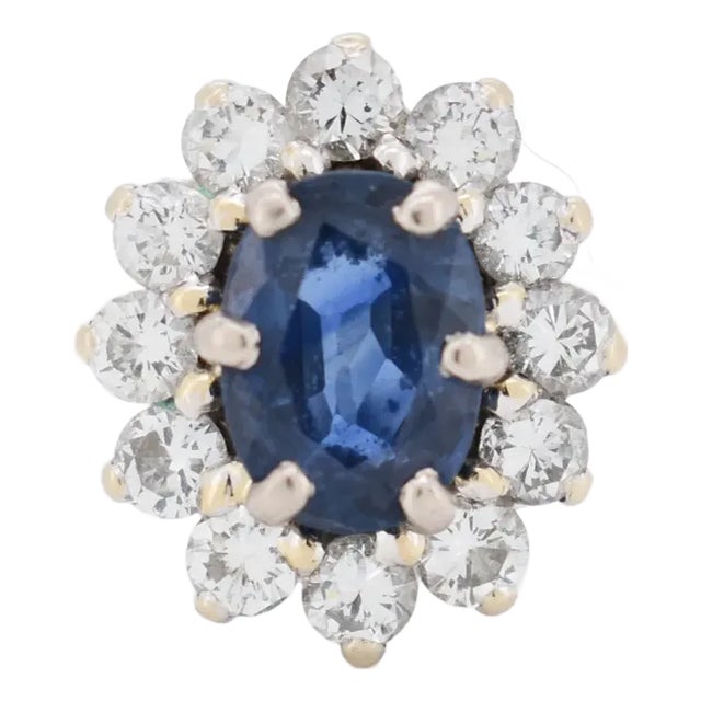 Natural Sapphire and Diamond Daisy Ring, Size 5.75 For Sale