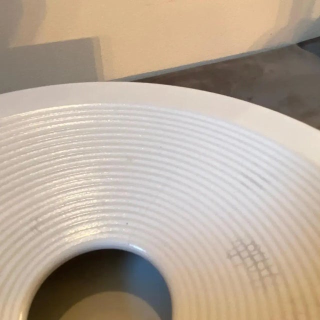 1980s 1980s Mangiarotti Style Modernist White Ceramic Round Italian Ashtray For Sale - Image 5 of 10