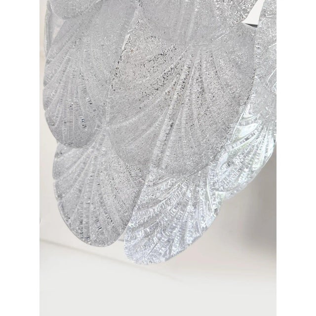 Contemporary Italian Clear Graniglia Petal Murano Glass Chandelier by Simoeng For Sale - Image 3 of 6