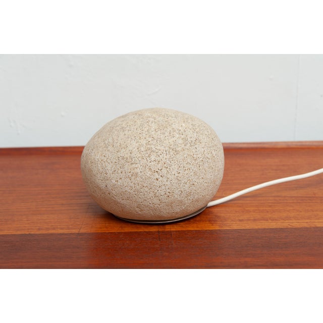 Plastic Moon Rock Table Lamp by André Cazenave for Tecta, 1970s For Sale - Image 7 of 8