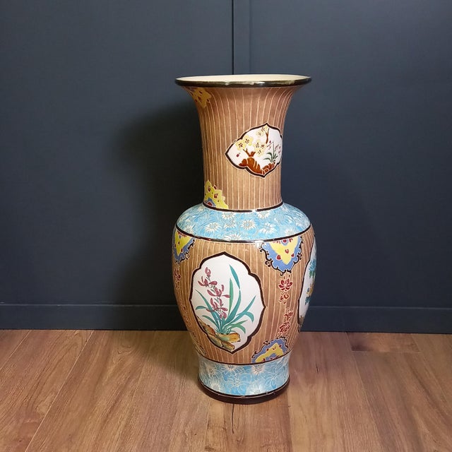 1950s Vintage Vietnamese Bien Hoa Vases, 1950s, Set of 3 For Sale - Image 5 of 16