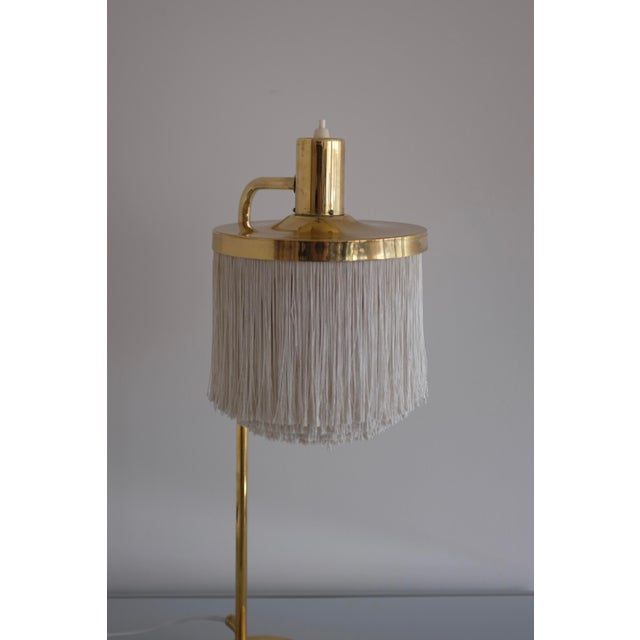1960s Brass and Silk Table Lamp B-140 by Hans Agne Jakobsson For Sale In New York - Image 6 of 11