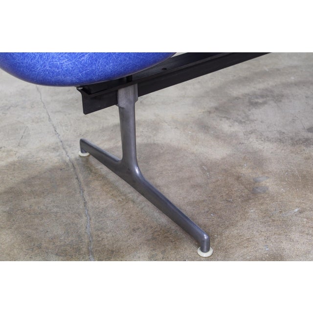 Tandem Shell Bench by Herman Miller For Sale - Image 12 of 12