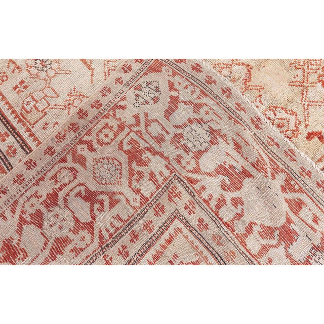 Early 20th Century Turkish Oushak Rug For Sale In New York - Image 6 of 10