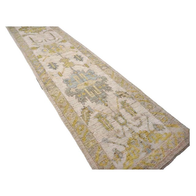 Early 21st Century 21st Century Turkish Oushak Wool 3x19 Gold & Ivory Handmade Runner Rug #1144106 For Sale - Image 5 of 10
