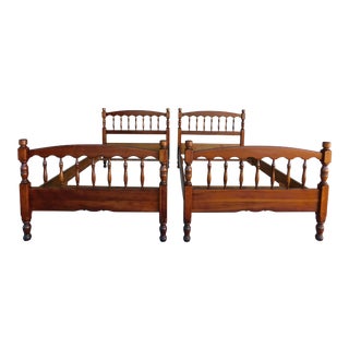 Stickley Cherry Valley Twin Size Poster Beds - a Pair For Sale