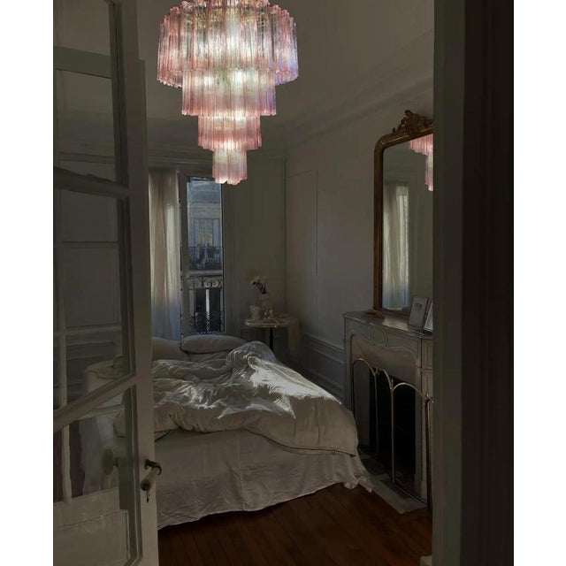 Italian vintage chandelier in murano glass and nickel plated metal structure on 4 levels. The armor polished nickel...