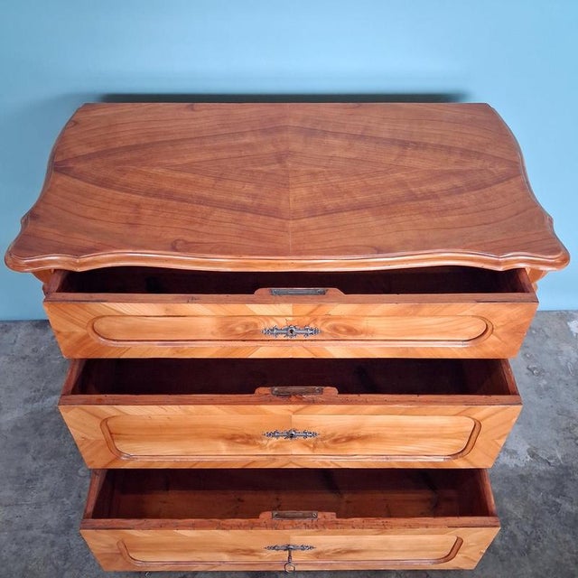 Antique Biedermeier Cherrywood Chest of Drawers, France, 1830 For Sale - Image 14 of 18