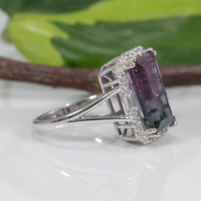 Metal 6.3Ct Bi-Color Tourmaline Ring With Natural Diamond Accents in Solid 14k Gold, Size 6.75 For Sale - Image 7 of 9