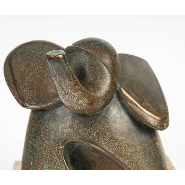 Bronze sculpture of an elephant on a marble base, 20th century, signed A.Pair. H: 13cm, W: 12cm, D: 8cm