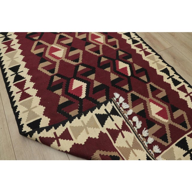 Textile 1960s Traditional Burgundy Wool Rug For Sale - Image 7 of 13
