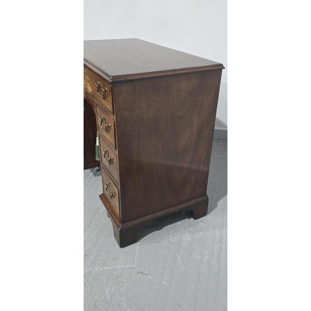 Antique Georgian Mahogany Desk, 1750 For Sale - Image 4 of 18