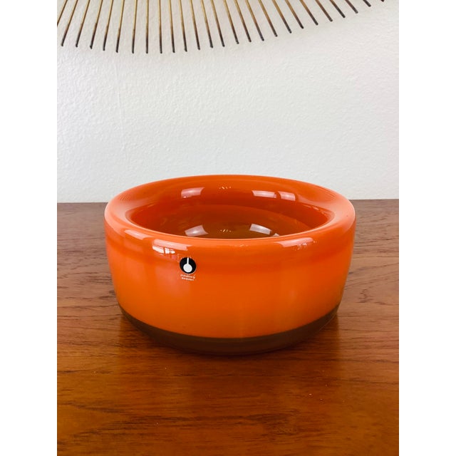 Vintage Mid-Century Modern Eva Englund for Pukeberg Sweden Orange Art Glass Bowl For Sale In Palm Springs - Image 6 of 10