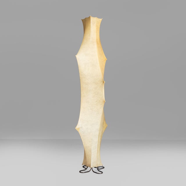 Fantasma Lamp by Tobia Scarpa for Flos, 1961, in Restored conditions. Designed 1960 to 1969 This piece has an attribution...