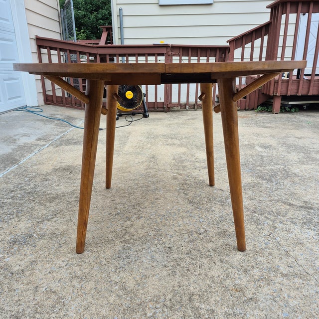 1950s Midcentury Modern Russel Wright for Conant Ball Maple 48" Round Dining Table With Atomic Legs for Restoration For Sale - Image 9 of 18