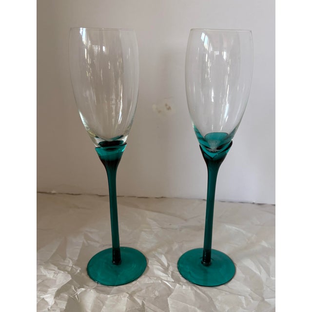 Teal Vintage Libbey Domaine Teal Green Petal Stem Tall Champagne Flutes - Pair 9.75” For Sale - Image 8 of 10
