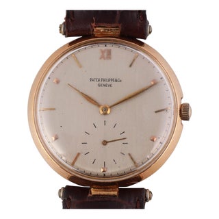 Vintage Patek Philippe 18k Gold 35mm Manual Wind Watch on Leather For Sale