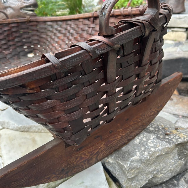 American "Inscribed Federal Era C. 1811 Adirondack Woven Splint Baby Cradle Rocker — Hand-Carved 'Heidi 11' Provenance" For Sale - Image 3 of 12